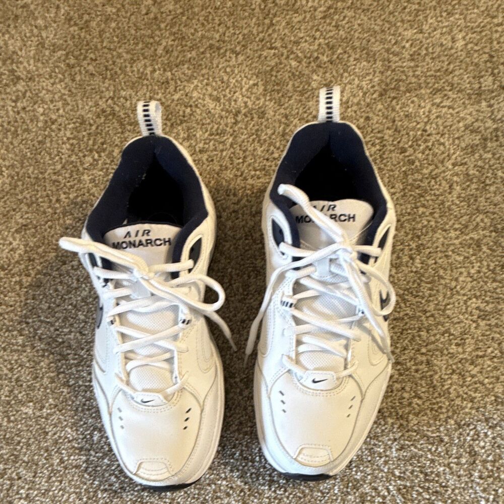 Nike Air Monarch IV Men’s Size 10 Wide White Navy Training Shoes 416355-102